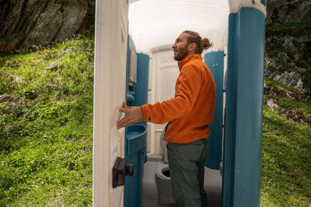 Best Porta potty rental near me  in Bellevue, OH