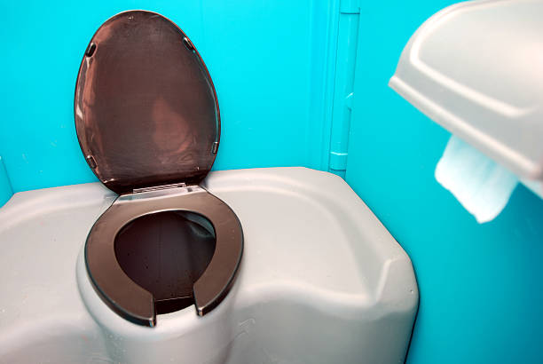 Best Portable bathroom rental  in Bellevue, OH